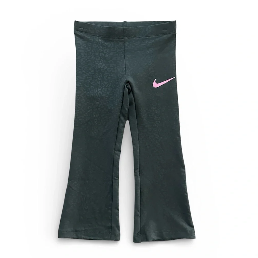 Nike Pink Crewneck Sweatshirt & Green Leopard Flare Pants Set Girls 4 NWT